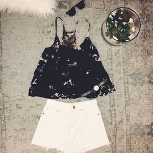 Cropped tie dye tank! Great for summer ✨